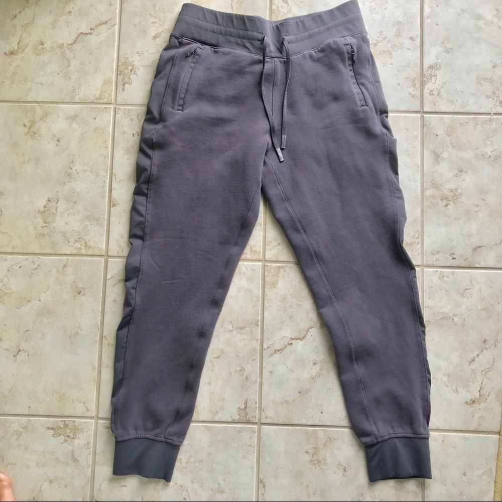 Lululemon joggers